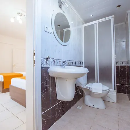 Villa Infinity Yaniklar *